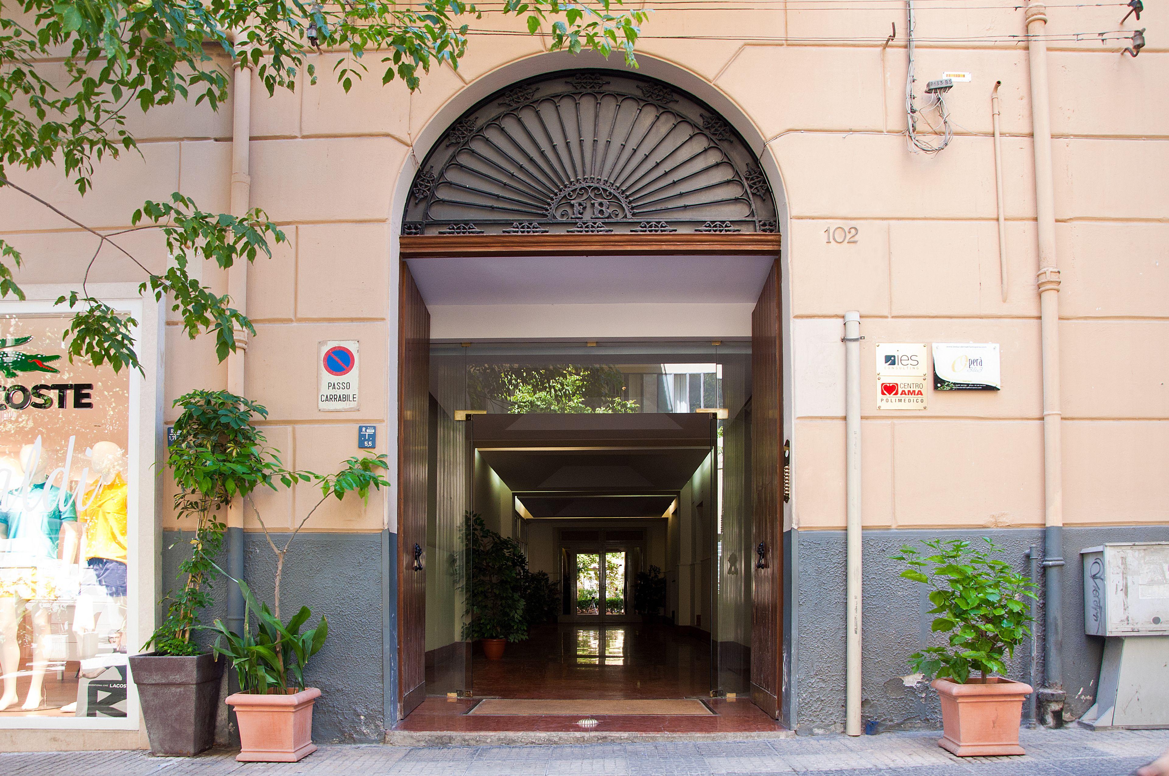 Opera, Palermo